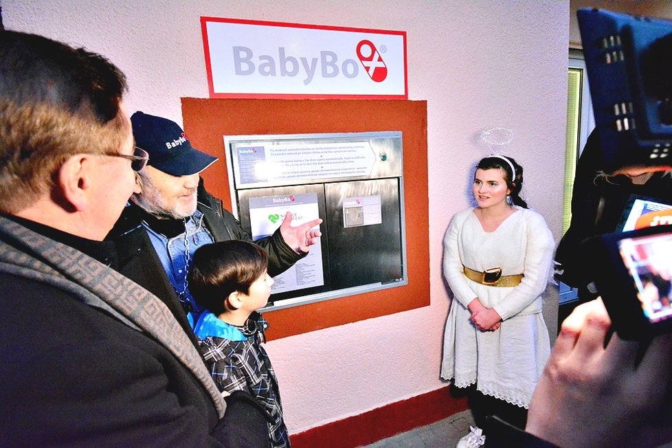 Babybox ve Fakultní nemocnici Královské Vinohrady.