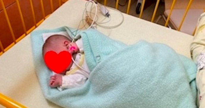 Novorozený chlapeček z krnovského babyboxu dostal jméno Petr. Už za pár dní půjde do náhradní rodinné péče.