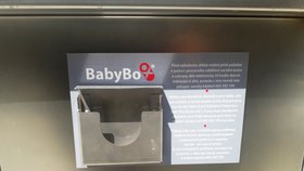 Lukáška maminka odložila do babyboxu: Lidé jim chtějí pomoci, teď mu hledají novou rodinu