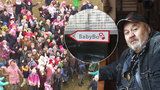 Některé našly rodinu, jiné smrt! Ty nejdojemnější příběhy dětí z babyboxů, které slaví 16. výročí