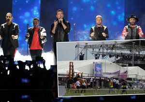 Na koncertě Backstreet Boys se zřítila kovová konstrukce: 14 zraněných z řad fanoušků