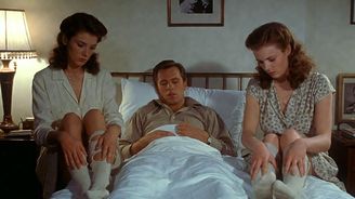 Kniha plná sexu. Bohužel v románu Jakuby Katalpy je milování podobně atraktivní jako děravé ponožky Kniha plná sexu. Bohužel v románu Jakuby Katalpy je milování podobně atraktivní jako děravé ponožky