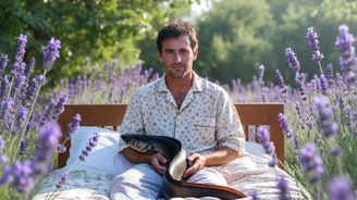 Penis bledý a hladký jako úhoř nebyl vevnitř cítit. Muž s levandulovými chlupy a jeho otřesný knižní sex Penis bledý a hladký jako úhoř nebyl vevnitř cítit. Muž s levandulovými chlupy a jeho otřesný knižní sex