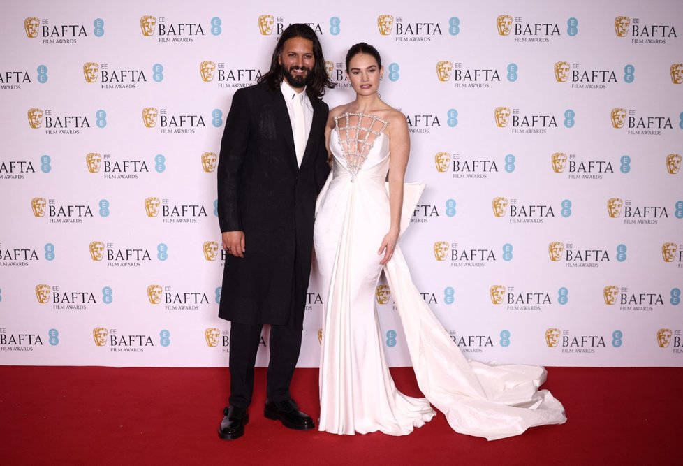 BAFTA 2023: Lily James a Shazad Latif