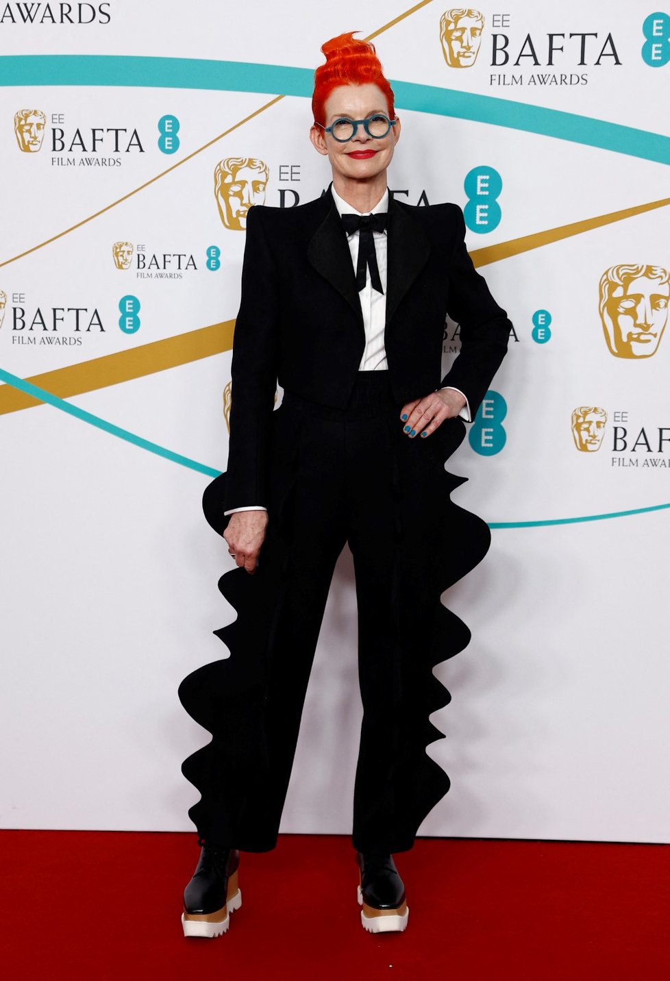 BAFTA 2023: návrhářka filmových kostýmů Sandy Powell