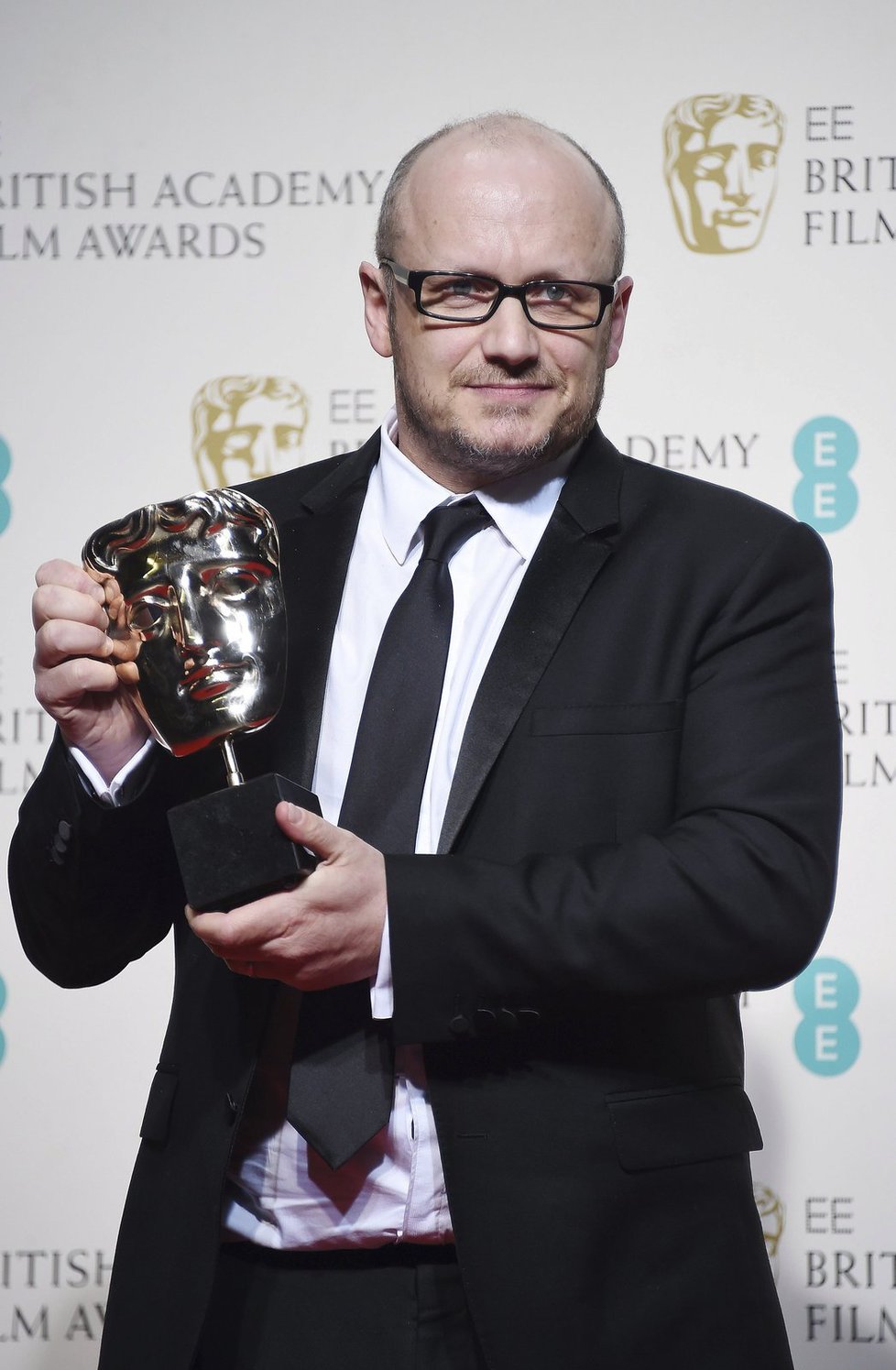 Režisér Lenny Abrahamson převzal cenu za Bree LArson.