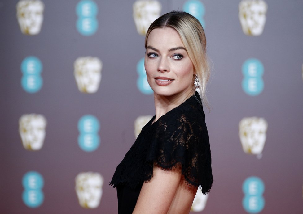 Margot Robbie byla na cenách BAFTA &#34;místo&#34; Brada Pitta