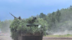 Bahna se vrací: Tankodrom v Brdech obsadí vojenská technika