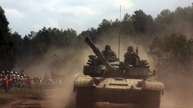 Nová technika a nábory vojáků: Česká armáda ukázala, jak nás umí bránit.