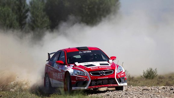 WRC osloví čínské automobilky. Nalákat je chce na hybridní éru