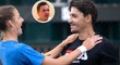 Kouč Bajin naordinoval Karolíně Plíškové dobrou náladu, o kterou se v All England Club stará i její manžel a manažer Michal Hrdlička Kouč Bajin naordinoval Karolíně Plíškové dobrou náladu, o kterou se v All England Club stará i její manžel a manažer Michal Hrdlička