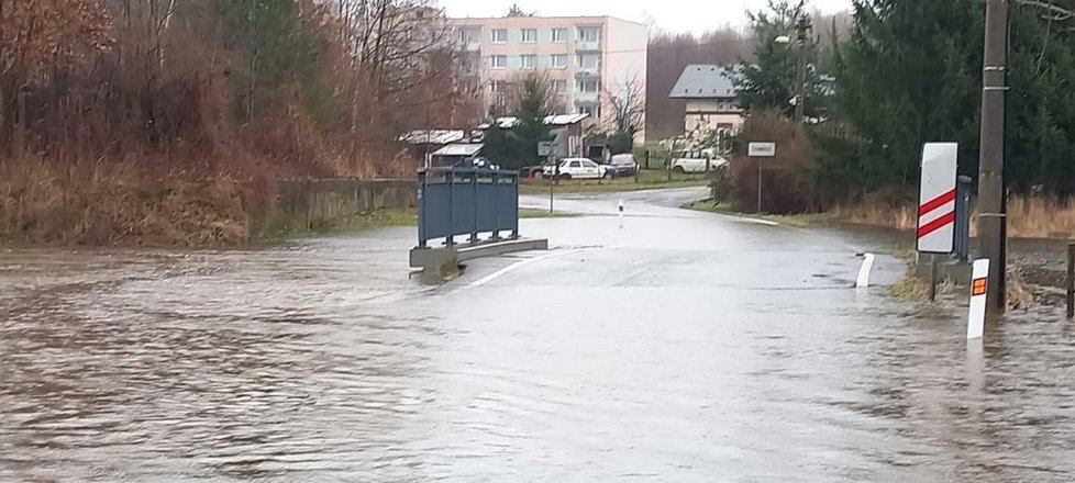 Povodňové stavy v Bakově nad Jizerou.