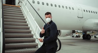 Nároďák si půjčil k cestě do Baku větší letadlo. Sbalili se na finále! Nároďák si půjčil k cestě do Baku větší letadlo. Sbalili se na finále!