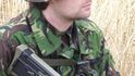 Auta, technika, military. To byly zájmy mladého muže Jamesona. Auta, technika, military. To byly zájmy mladého muže Jamesona.