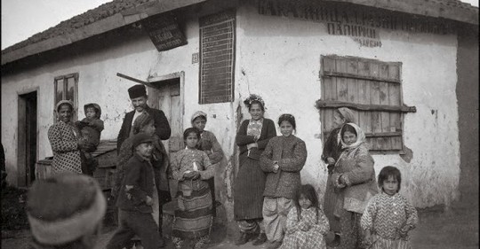 Unikátní pohled do historie: Přelom 19. a 20. století na Balkáně očima výběrčího daní