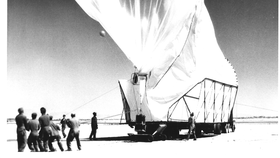Špionážní balon projektu Moby Dick v Novém Mexiku, cca 1955.