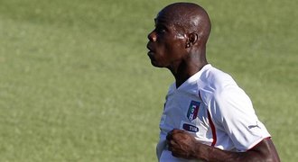 Balotelli stihl všechno: Debut, gól i zranění