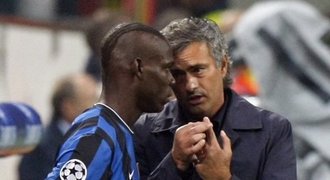 Mourinho vzpomíná na Balotelliho: Místo za mnou šel na formuli