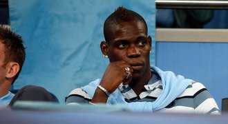 Další průšvih Balotelliho: Po hádce s trenérem byl vyřazen z kádru