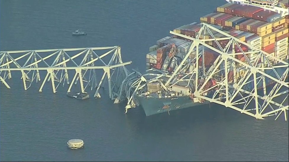 Zřícení mostu po nárazu lodi v Baltimoru, 26. 3. 2024