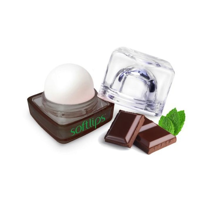 Balzám na rty s příchutí Chocolate Mint, Softlips, koupíte na: fann.cz Balzám na rty s příchutí Chocolate Mint, Softlips, koupíte na: fann.cz
