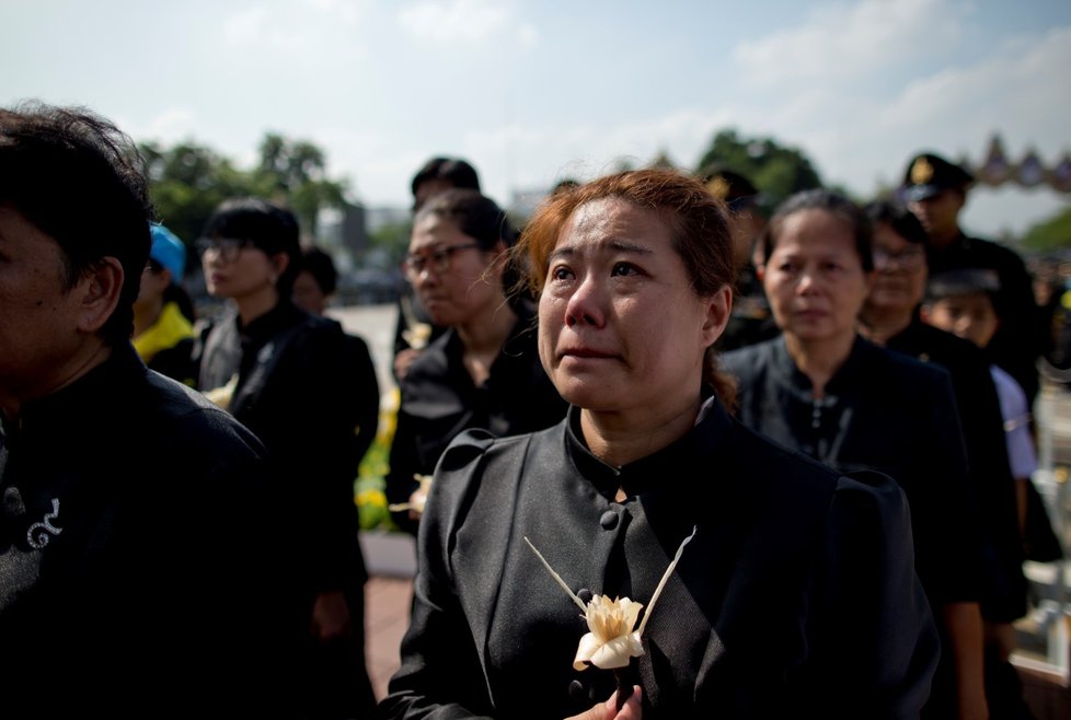Bangkok truchlí pro zesnulého krále