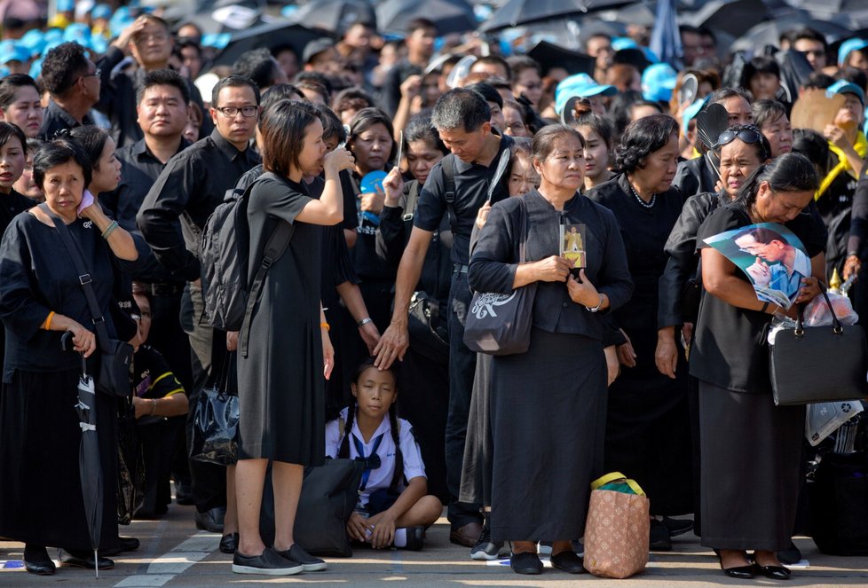 Bangkok truchlí pro zesnulého krále