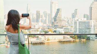 Kde se mladým žije nejlépe? Loňský šampión pohořel, na vrcholu je asijská metropole Kde se mladým žije nejlépe? Loňský šampión pohořel, na vrcholu je asijská metropole
