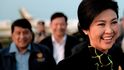 Jinglak Šinavatrová, první žena  v Thajsku ve funkci premiérky, ustoupila tlaku ulice a vyhlásila nové volby