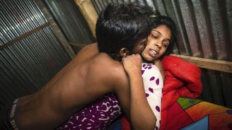 Bangladéšské peklo. Vykřičený dům nejprve v muslimské zemi poslali k zemi, provoz ale obnovil