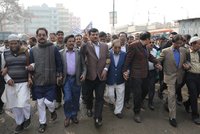 Tisíce zatčených členů opozice, útoky na novináře. V Bangladéši to před volbami vře