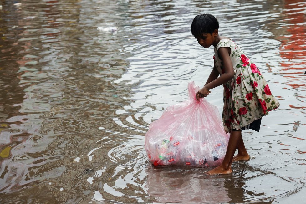 Rozsáhlé deště a povodně v Bangladéši (léto 2023)