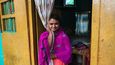 Odhaduje se, že v Bangladéši žije na 200 tisíc prostitutek, a ačkoliv je v Bangladéši zakázáno pracovat „v oboru“, pokud je vám méně než 18 let, v praxi to nikdo příliš neřeší.