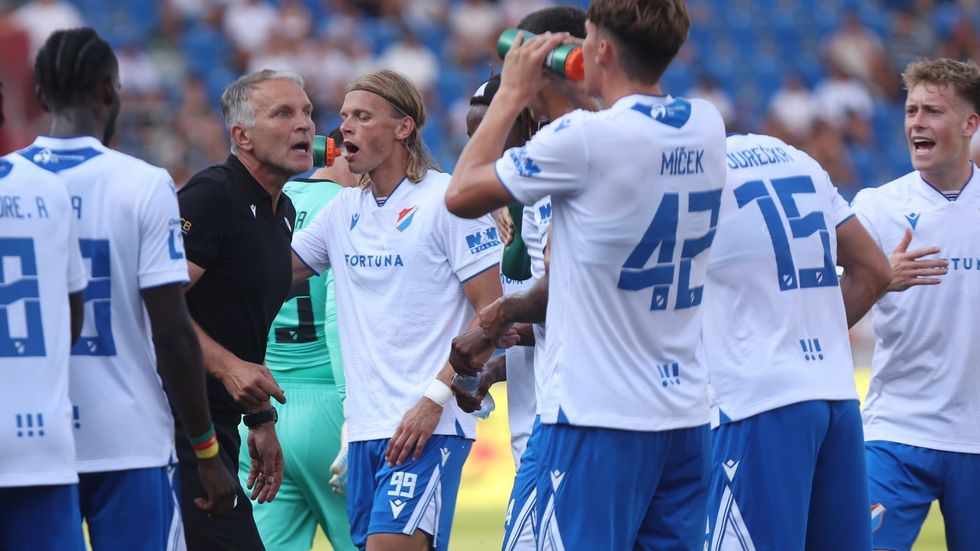 Baník prohrál se Slavií vysoko 0:4