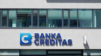 Klienty Creditas a bývalé Max banky čeká přechod na nové bankovnictví a dlouhá odstávka služeb Klienty Creditas a bývalé Max banky čeká přechod na nové bankovnictví a dlouhá odstávka služeb