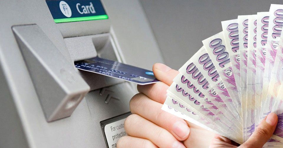 Výběry drobnějších částek umožňují bankomaty