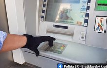 Zloděj na Slovensku: Z bankomatu ukradl 1,6 milionu! A ani ho nepoškodil... 