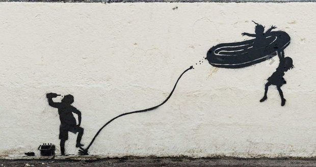 Banksyho identita konečně odhalena? Umělec se jmenuje Robbie, tvrdí britská televize