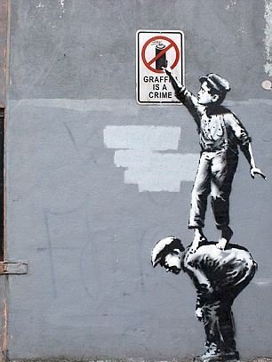 Banksyho graffiti mnozí považují za umění.