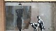 Streetartový umělec Banksy otevírá v Británii zábavní park plný hrůzy
