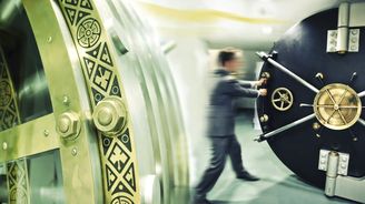 Rekordní rok českých bank: vydělaly díky ČNB a hladu po půjčkách Rekordní rok českých bank: vydělaly díky ČNB a hladu po půjčkách