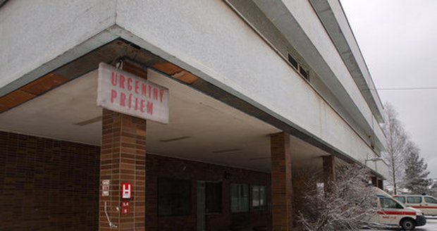 V této nemocnici v Banské Bystrici byl manžel Adriany Sklenaříkové ošetřen