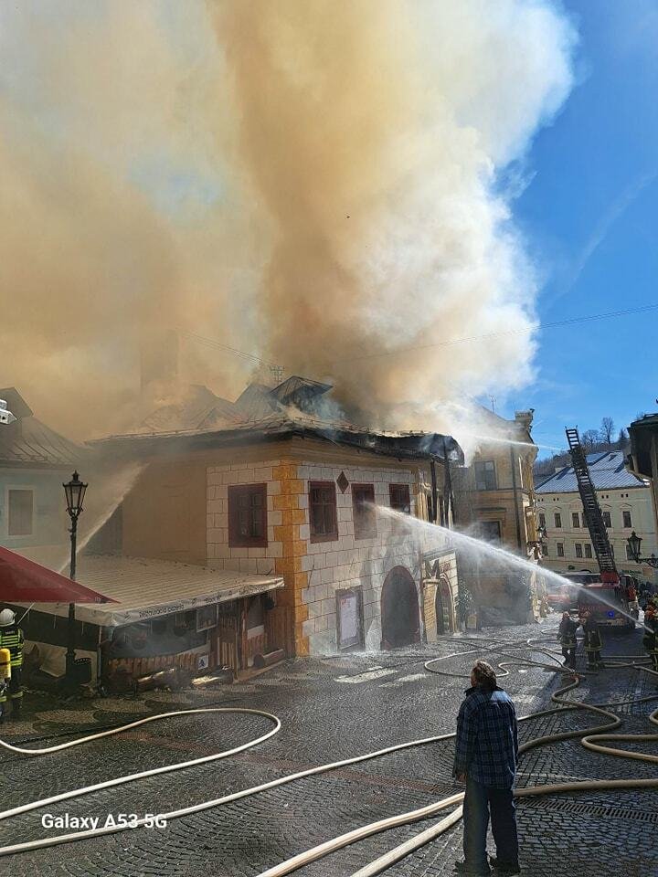 Požár v historickém centru Banské Štiavnice (18.3.2023)