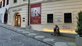 Turistická atrakce Banka lásky v Banské Štiavnici před ničivým požárem