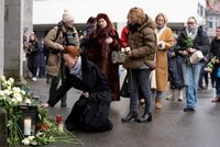 Při požáru ve švýcarském baru smrti zemřelo 40 lidí: Policie zadržela jednoho z majitelů