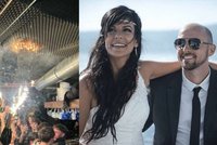 Nové detaily tragédie ve švýcarské Crans-Montaně: Nalévali 14letým a hasicí přístroje zamkli!