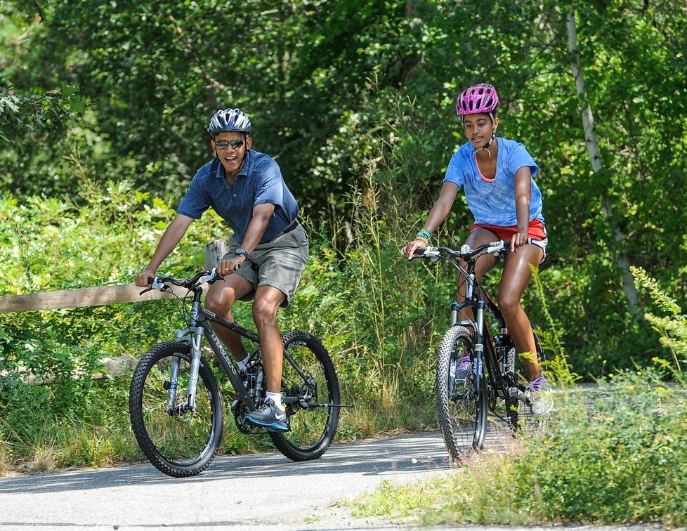 Barack Obama je s rodinou na dovolené.