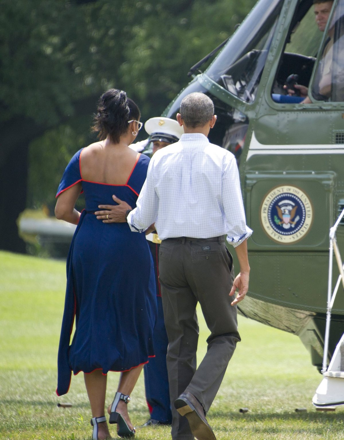 Michelle a Barack Obamovi na ostrově Martha&#39;s Vineyard, kde prezidentova rodina tráví dovolenou