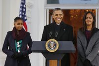 Starosti prezidenta Obamy: Dcery nechává hlídat ochrankou
