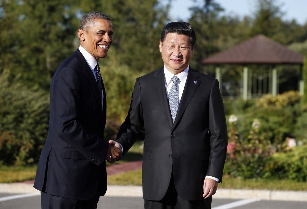 Prezident Obama zasedl k jednacímu stolu i s čínskou delegací, vedenou prezidentem Si Ťin-Pchingem